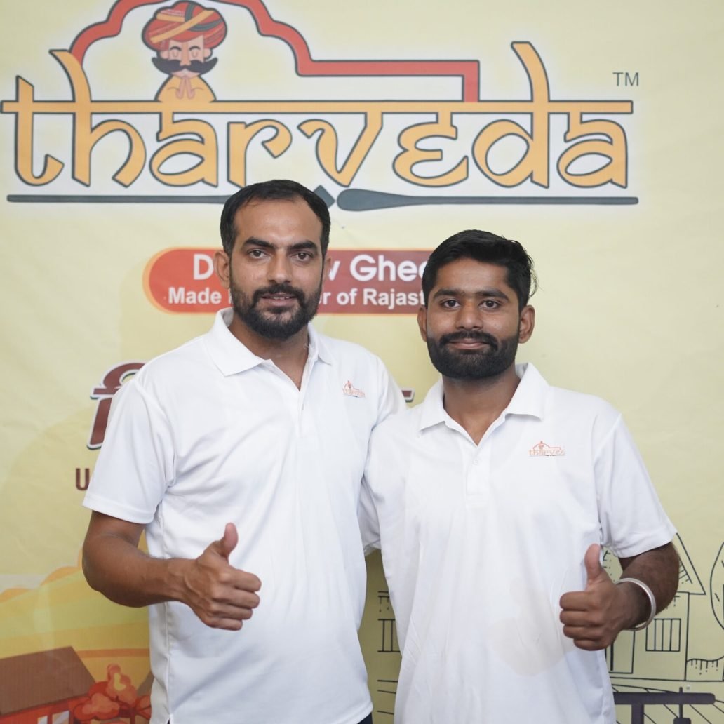 Tharveda A2 Sahiwal, Rathi & Tharparkar Cow Ghee in Glass Jar – Pure and Natural Healthy grassfed cows grazing for Tharveda A2 Bilona Ghee production Hand-churned traditional Bilona method for Tharveda A2 Desi Cow Ghee